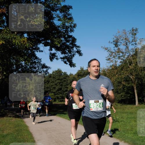 28.09.2025 - 33. Volkslauf durch das schöne Alstertal Fabian Wolf http://msf.ph/oto/8981363 28.09.2025 10:39:13 Laufen 415, 4924 meine-sportfotos.de