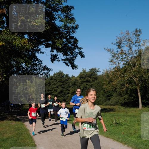 28.09.2025 - 33. Volkslauf durch das schöne Alstertal Fabian Wolf http://msf.ph/oto/8981377 28.09.2025 10:39:15 Laufen 4040 meine-sportfotos.de