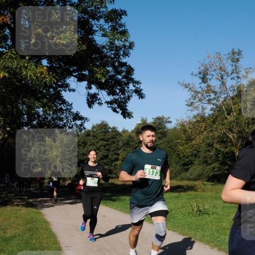 28.09.2025 - 33. Volkslauf durch das schöne Alstertal Fabian Wolf http://msf.ph/oto/8981405 28.09.2025 10:39:18 Laufen 4173, 4077 meine-sportfotos.de