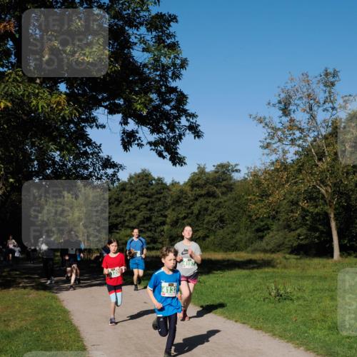 28.09.2025 - 33. Volkslauf durch das schöne Alstertal Fabian Wolf http://msf.ph/oto/8981442 28.09.2025 10:39:23 Laufen 4132, 2 meine-sportfotos.de