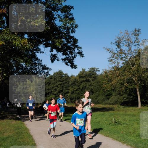 28.09.2025 - 33. Volkslauf durch das schöne Alstertal Fabian Wolf http://msf.ph/oto/8981446 28.09.2025 10:39:24 Laufen 4132, 4157 meine-sportfotos.de