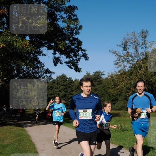 28.09.2025 - 33. Volkslauf durch das schöne Alstertal Fabian Wolf http://msf.ph/oto/8981471 28.09.2025 10:39:27 Laufen 4188, 4038, 413 meine-sportfotos.de