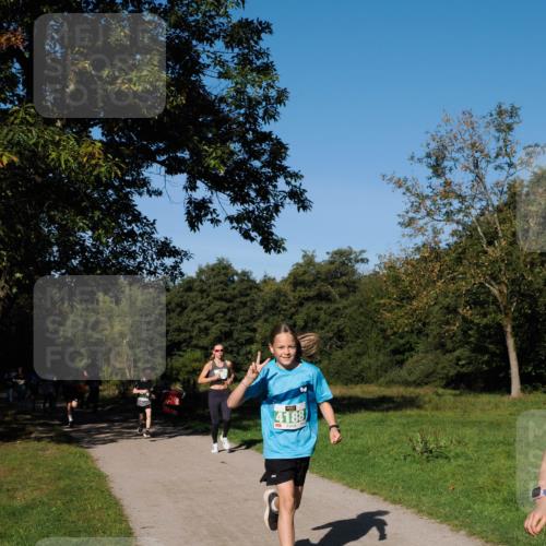 28.09.2025 - 33. Volkslauf durch das schöne Alstertal Fabian Wolf http://msf.ph/oto/8981479 28.09.2025 10:39:28 Laufen 4188 meine-sportfotos.de