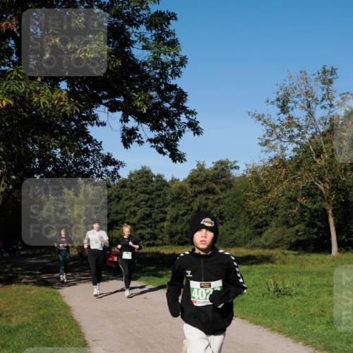 28.09.2025 - 33. Volkslauf durch das schöne Alstertal Fabian Wolf http://msf.ph/oto/8981519 28.09.2025 10:39:40 Laufen 407 meine-sportfotos.de