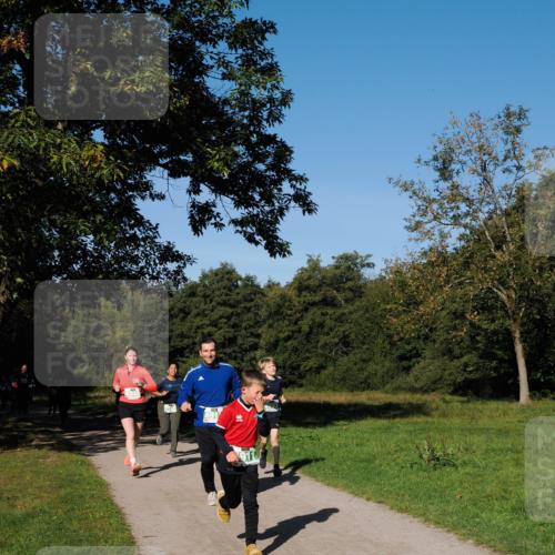 28.09.2025 - 33. Volkslauf durch das schöne Alstertal Fabian Wolf http://msf.ph/oto/8981583 28.09.2025 10:39:54 Laufen 911 meine-sportfotos.de