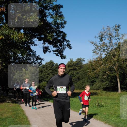 28.09.2025 - 33. Volkslauf durch das schöne Alstertal Fabian Wolf http://msf.ph/oto/8981639 28.09.2025 10:40:01 Laufen 4160 meine-sportfotos.de