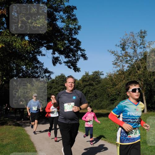 28.09.2025 - 33. Volkslauf durch das schöne Alstertal Fabian Wolf http://msf.ph/oto/8981661 28.09.2025 10:40:04 Laufen 4012, 401, 919 meine-sportfotos.de