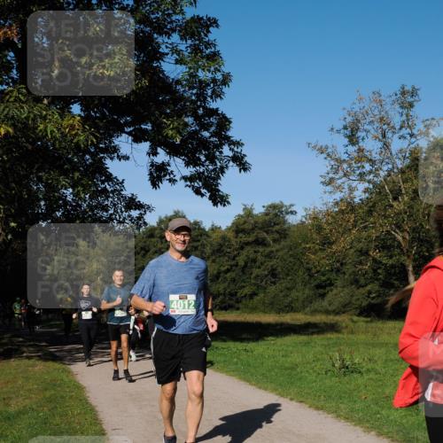 28.09.2025 - 33. Volkslauf durch das schöne Alstertal Fabian Wolf http://msf.ph/oto/8981671 28.09.2025 10:40:06 Laufen 4012 meine-sportfotos.de