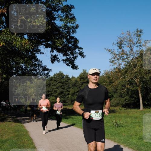 28.09.2025 - 33. Volkslauf durch das schöne Alstertal Fabian Wolf http://msf.ph/oto/8981850 28.09.2025 10:40:32 Laufen 4048 meine-sportfotos.de