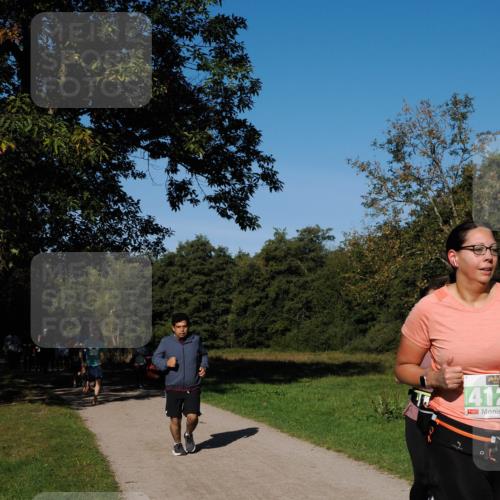28.09.2025 - 33. Volkslauf durch das schöne Alstertal Fabian Wolf http://msf.ph/oto/8981854 28.09.2025 10:40:35 Laufen 1412 meine-sportfotos.de