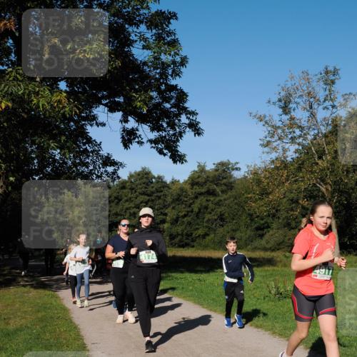 28.09.2025 - 33. Volkslauf durch das schöne Alstertal Fabian Wolf http://msf.ph/oto/8981892 28.09.2025 10:40:44 Laufen 409, 4174 meine-sportfotos.de