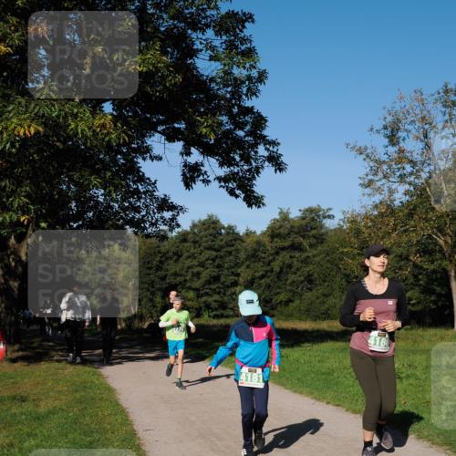 28.09.2025 - 33. Volkslauf durch das schöne Alstertal Fabian Wolf http://msf.ph/oto/8981927 28.09.2025 10:40:52 Laufen 4181, 4180 meine-sportfotos.de