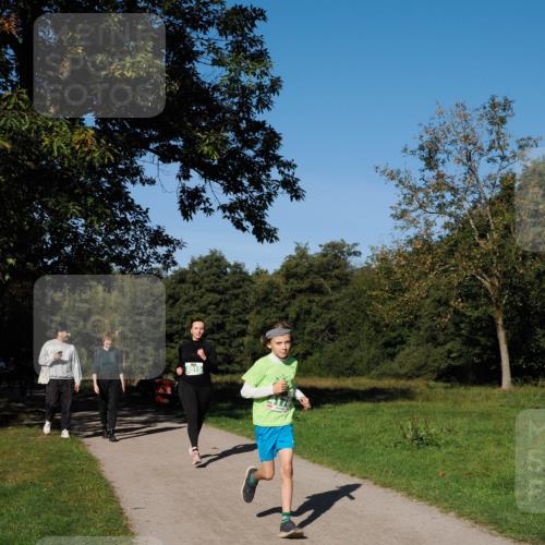 28.09.2025 - 33. Volkslauf durch das schöne Alstertal Fabian Wolf http://msf.ph/oto/8981934 28.09.2025 10:40:54 Laufen 4915 meine-sportfotos.de