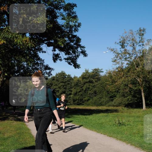 28.09.2025 - 33. Volkslauf durch das schöne Alstertal Fabian Wolf http://msf.ph/oto/8981955 28.09.2025 10:41:02 Laufen  meine-sportfotos.de