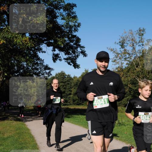 28.09.2025 - 33. Volkslauf durch das schöne Alstertal Fabian Wolf http://msf.ph/oto/8981973 28.09.2025 10:41:05 Laufen 14101, 4041, 404 meine-sportfotos.de