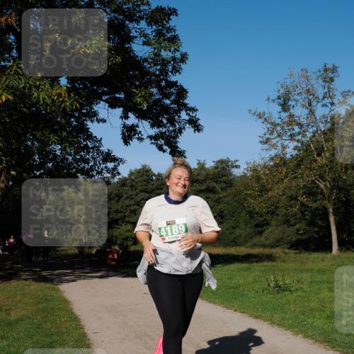 28.09.2025 - 33. Volkslauf durch das schöne Alstertal Fabian Wolf http://msf.ph/oto/8982004 28.09.2025 10:41:11 Laufen 4189 meine-sportfotos.de