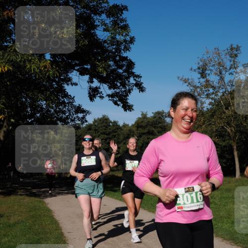28.09.2025 - 33. Volkslauf durch das schöne Alstertal Fabian Wolf http://msf.ph/oto/8982021 28.09.2025 10:41:22 Laufen 4066, 4071, 4016 meine-sportfotos.de