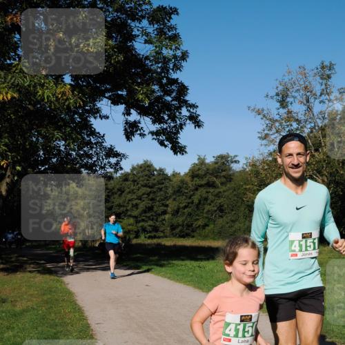 28.09.2025 - 33. Volkslauf durch das schöne Alstertal Fabian Wolf http://msf.ph/oto/8982080 28.09.2025 10:41:42 Laufen 415, 4151 meine-sportfotos.de