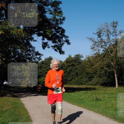 28.09.2025 - 33. Volkslauf durch das schöne Alstertal Fabian Wolf http://msf.ph/oto/8982103 28.09.2025 10:41:48 Laufen  meine-sportfotos.de