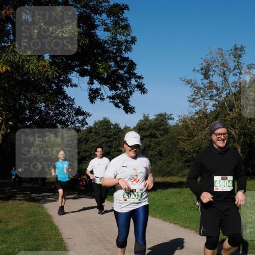 28.09.2025 - 33. Volkslauf durch das schöne Alstertal Fabian Wolf http://msf.ph/oto/8982141 28.09.2025 10:42:02 Laufen 4003, 4904 meine-sportfotos.de
