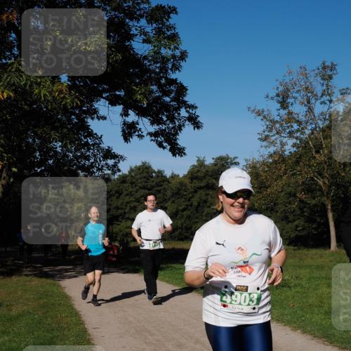 28.09.2025 - 33. Volkslauf durch das schöne Alstertal Fabian Wolf http://msf.ph/oto/8982146 28.09.2025 10:42:03 Laufen 4903 meine-sportfotos.de