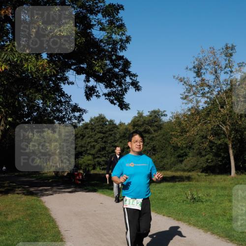28.09.2025 - 33. Volkslauf durch das schöne Alstertal Fabian Wolf http://msf.ph/oto/8982199 28.09.2025 10:42:20 Laufen 4142 meine-sportfotos.de