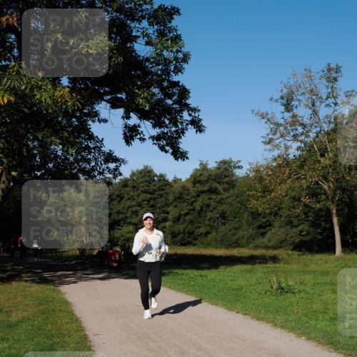 28.09.2025 - 33. Volkslauf durch das schöne Alstertal Fabian Wolf http://msf.ph/oto/8982203 28.09.2025 10:42:40 Laufen  meine-sportfotos.de