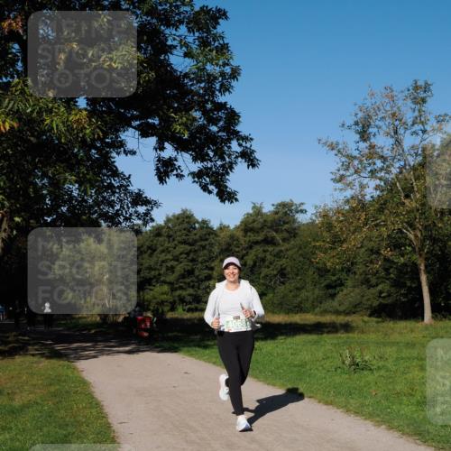 28.09.2025 - 33. Volkslauf durch das schöne Alstertal Fabian Wolf http://msf.ph/oto/8982209 28.09.2025 10:42:41 Laufen 4068 meine-sportfotos.de