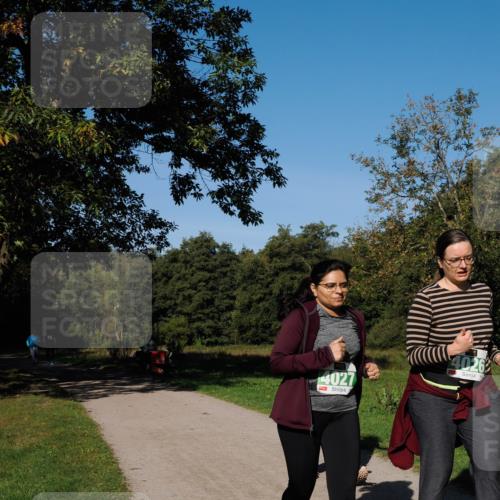 28.09.2025 - 33. Volkslauf durch das schöne Alstertal Fabian Wolf http://msf.ph/oto/8982279 28.09.2025 10:43:01 Laufen 4027, 4026 meine-sportfotos.de