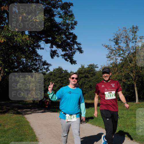 28.09.2025 - 33. Volkslauf durch das schöne Alstertal Fabian Wolf http://msf.ph/oto/8982307 28.09.2025 10:43:22 Laufen 4143, 10, 4172 meine-sportfotos.de