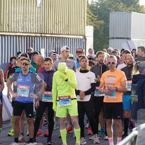 03.10.2025 - Köhlbrandbrückenlauf Michael Burmester http://msf.ph/oto/8991127 03.10.2025 08:59:50 Ziel  meine-sportfotos.de