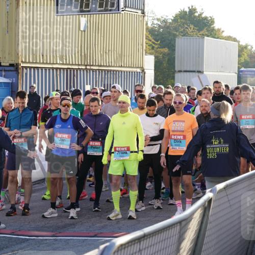 03.10.2025 - Köhlbrandbrückenlauf Michael Burmester http://msf.ph/oto/8991149 03.10.2025 08:59:52 Ziel  meine-sportfotos.de