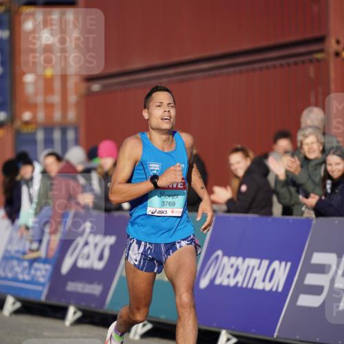 03.10.2025 - Köhlbrandbrückenlauf Michael Burmester http://msf.ph/oto/8991218 03.10.2025 09:42:54 Ziel 3769 meine-sportfotos.de