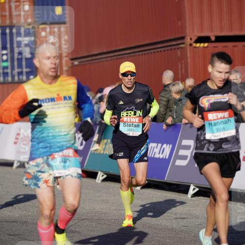 03.10.2025 - Köhlbrandbrückenlauf Michael Burmester http://msf.ph/oto/8992688 03.10.2025 09:52:35 Ziel 1019, 1055, 2792, 3008, 3610 meine-sportfotos.de