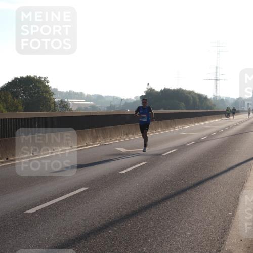 03.10.2025 - Köhlbrandbrückenlauf Fabian Wolf http://msf.ph/oto/8995209 03.10.2025 09:10:41 Position 3  meine-sportfotos.de