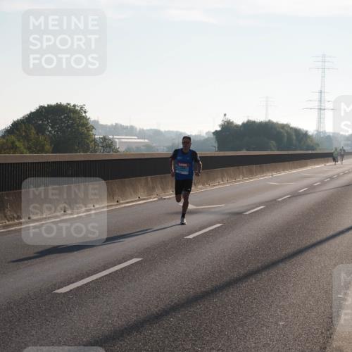 03.10.2025 - Köhlbrandbrückenlauf Fabian Wolf http://msf.ph/oto/8995228 03.10.2025 09:10:41 Position 3  meine-sportfotos.de
