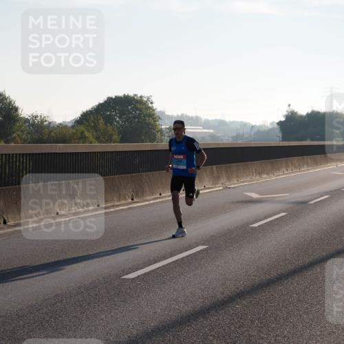 03.10.2025 - Köhlbrandbrückenlauf Fabian Wolf http://msf.ph/oto/8995250 03.10.2025 09:10:42 Position 3  meine-sportfotos.de