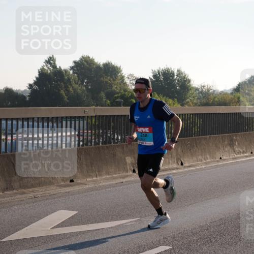 03.10.2025 - Köhlbrandbrückenlauf Fabian Wolf http://msf.ph/oto/8995285 03.10.2025 09:10:44 Position 3 3247 meine-sportfotos.de