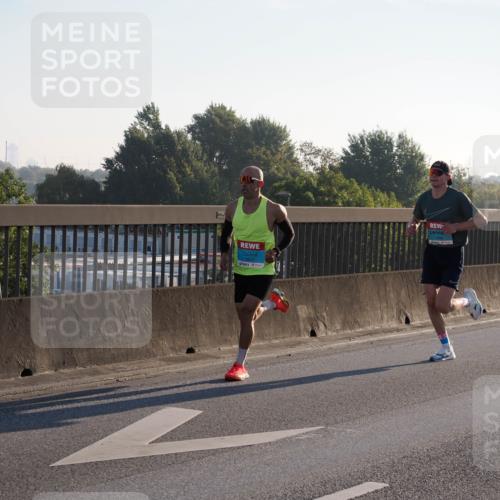 03.10.2025 - Köhlbrandbrückenlauf Fabian Wolf http://msf.ph/oto/8995385 03.10.2025 09:11:01 Position 3 1008 meine-sportfotos.de
