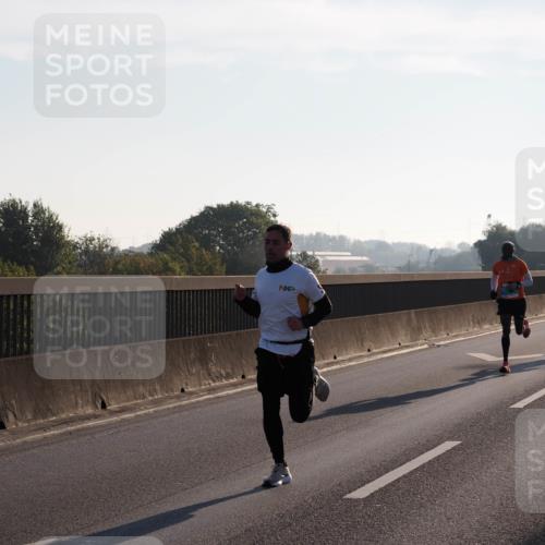 03.10.2025 - Köhlbrandbrückenlauf Fabian Wolf http://msf.ph/oto/8995452 03.10.2025 09:11:09 Position 3  meine-sportfotos.de