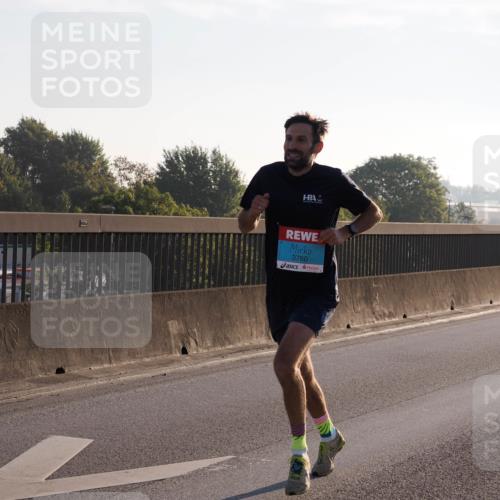 03.10.2025 - Köhlbrandbrückenlauf Fabian Wolf http://msf.ph/oto/8995515 03.10.2025 09:11:13 Position 3 3760 meine-sportfotos.de