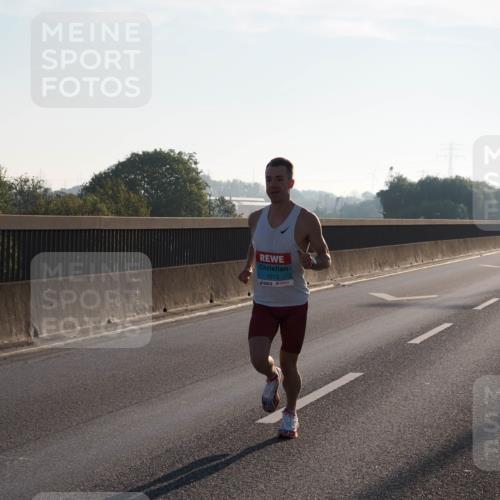 03.10.2025 - Köhlbrandbrückenlauf Fabian Wolf http://msf.ph/oto/8995581 03.10.2025 09:11:22 Position 3 1013 meine-sportfotos.de