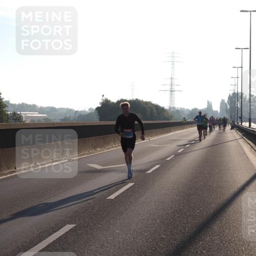 03.10.2025 - Köhlbrandbrückenlauf Fabian Wolf http://msf.ph/oto/8995615 03.10.2025 09:11:48 Position 3  meine-sportfotos.de