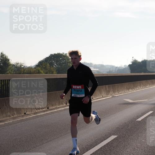 03.10.2025 - Köhlbrandbrückenlauf Fabian Wolf http://msf.ph/oto/8995662 03.10.2025 09:11:50 Position 3 3127 meine-sportfotos.de