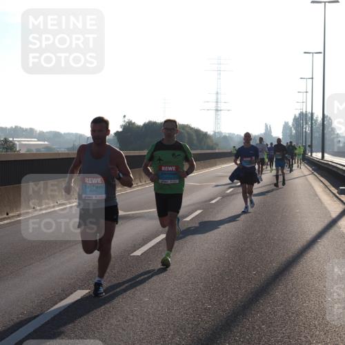 03.10.2025 - Köhlbrandbrückenlauf Fabian Wolf http://msf.ph/oto/8995855 03.10.2025 09:12:08 Position 3 1022, 2702 meine-sportfotos.de