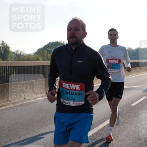 03.10.2025 - Köhlbrandbrückenlauf Fabian Wolf http://msf.ph/oto/8995978 03.10.2025 09:12:16 Position 3 1026, 3209 meine-sportfotos.de