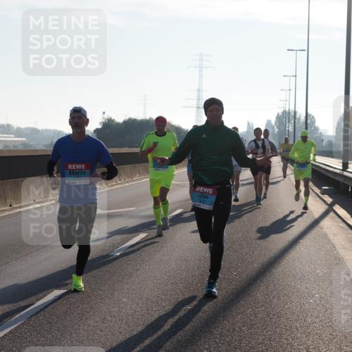 03.10.2025 - Köhlbrandbrückenlauf Fabian Wolf http://msf.ph/oto/8996016 03.10.2025 09:12:20 Position 3 1057, 1187 meine-sportfotos.de