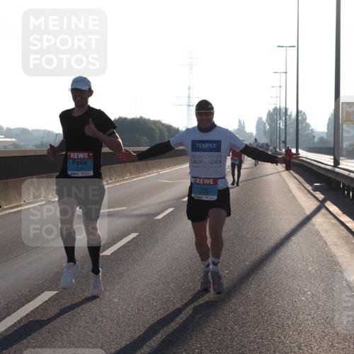 03.10.2025 - Köhlbrandbrückenlauf Fabian Wolf http://msf.ph/oto/8996181 03.10.2025 09:12:34 Position 3 3299, 3740 meine-sportfotos.de