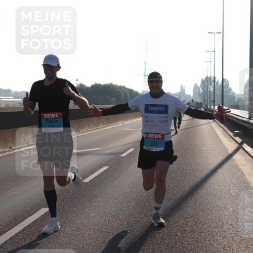 03.10.2025 - Köhlbrandbrückenlauf Fabian Wolf http://msf.ph/oto/8996186 03.10.2025 09:12:35 Position 3 3299, 3740 meine-sportfotos.de