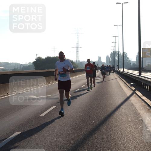 03.10.2025 - Köhlbrandbrückenlauf Fabian Wolf http://msf.ph/oto/8996264 03.10.2025 09:12:47 Position 3  meine-sportfotos.de